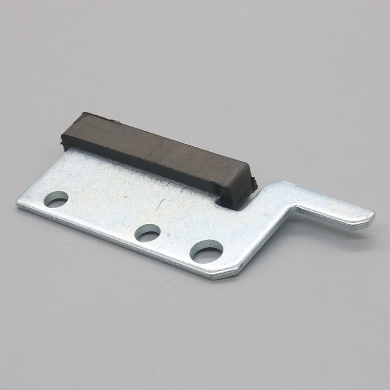 Elevator hall door slider door foot guide shoe